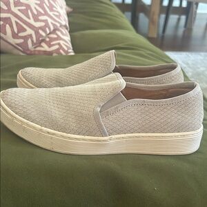 Sofft Women's Silver Slip-On Sneakers